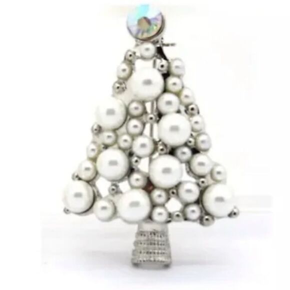 - Vintage Pearl and Crystal Silver Christmas Tree Brooch Pin - Picture 1 of 2